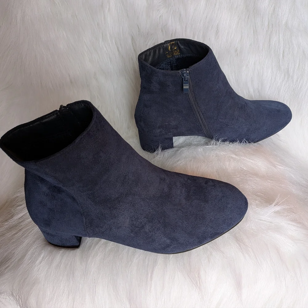 Camssoo Booties - Picture 2 of 16